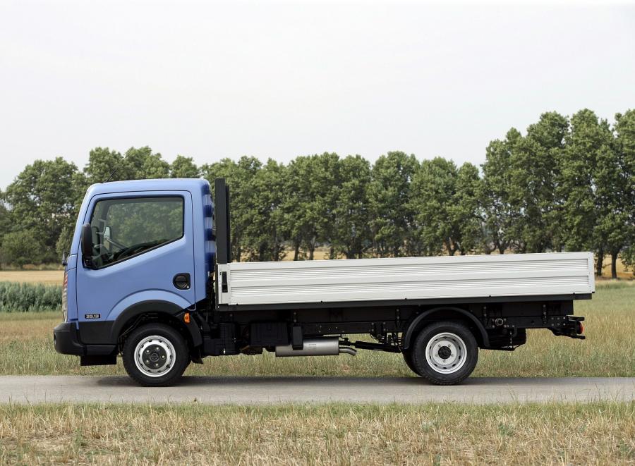  Nissan Cabstar 2006 года  (фото 5 из 13)